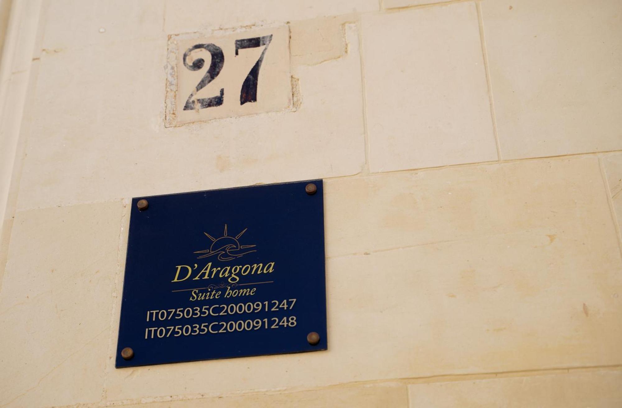 Suite Home D'Aragona Lecce Exterior photo