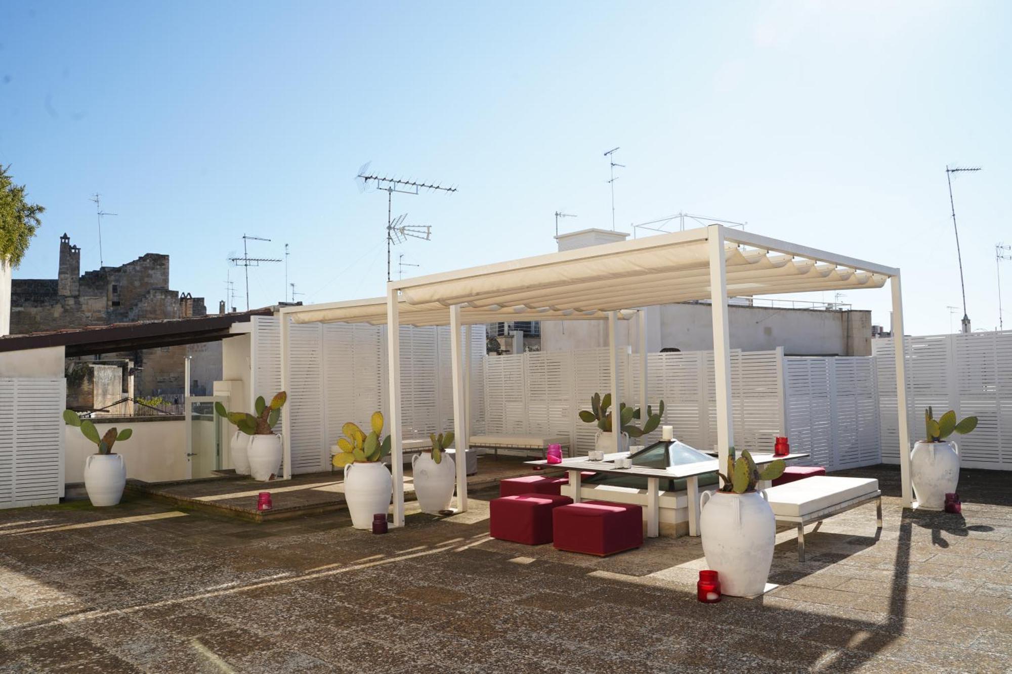 Suite Home D'Aragona Lecce Exterior photo