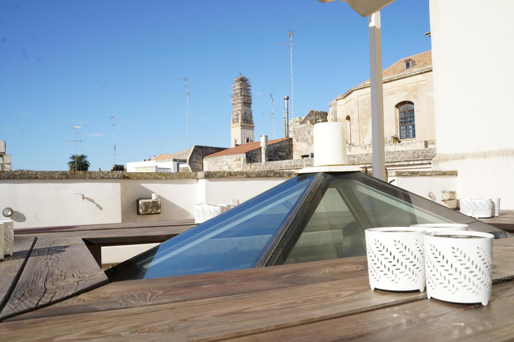 Suite Home D'Aragona Lecce Exterior photo